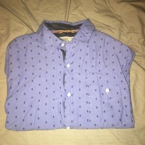Short sleeve dress shirt